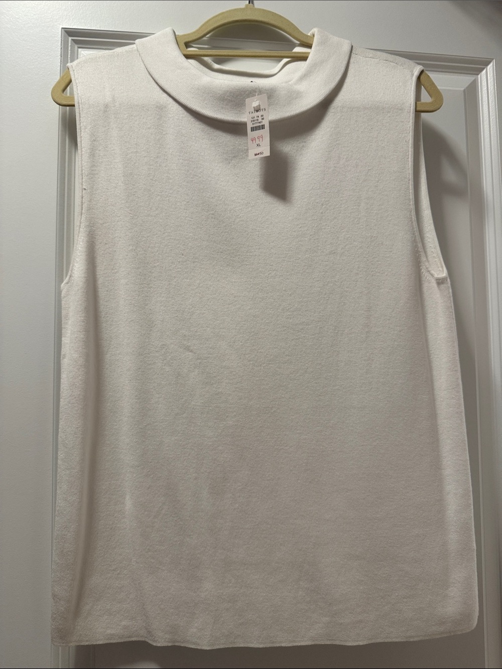 Talbots White Sleeveless Mock-Neck Tank